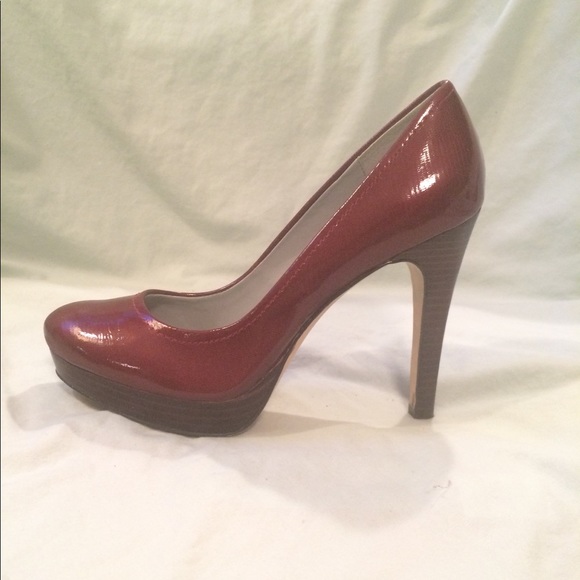 Calvin Klein Shoes - CALVIN KLEIN patent pumps 7.5
